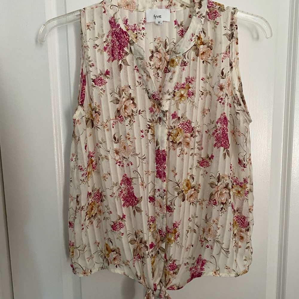 Fyve Sleeveless shirt, Sz M